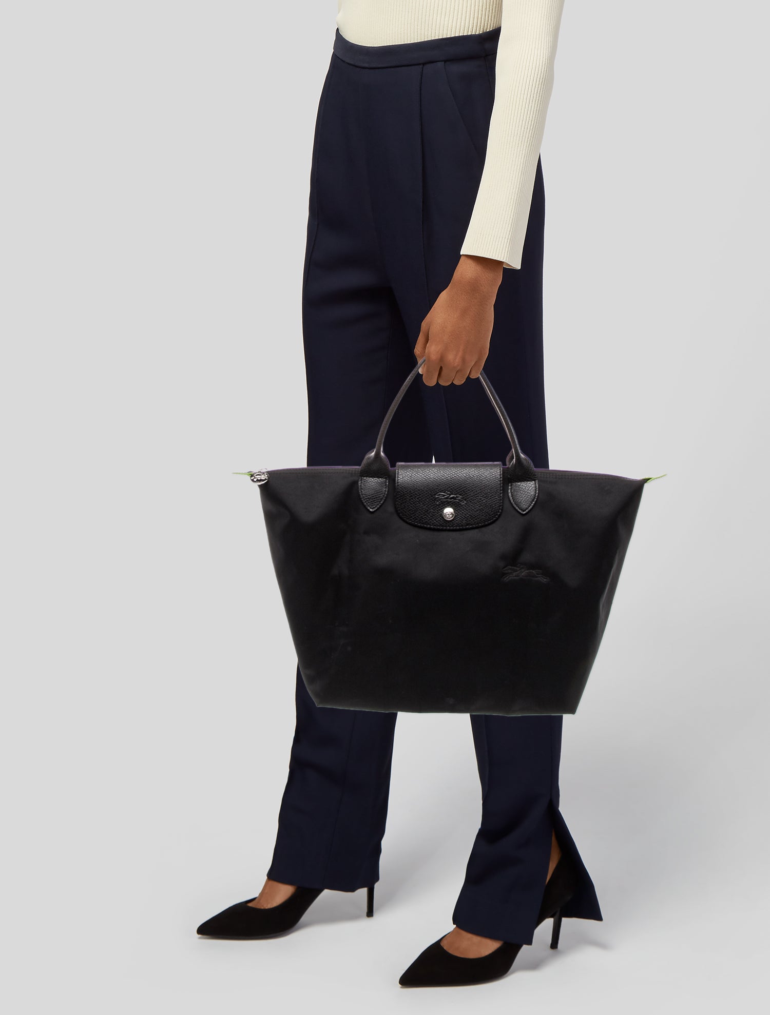 Longchamp Nylon Le Pliage Type M