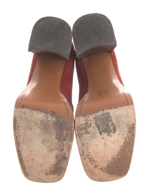 Labucq Suede Chelsea Boots