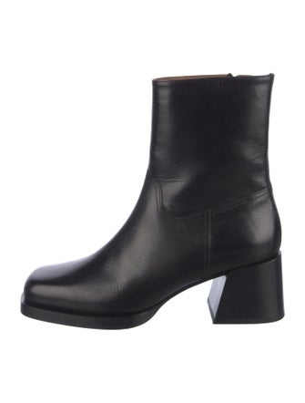 Labucq Leather Boots