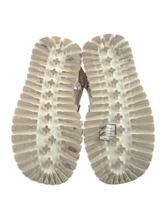 Labucq Leather Slides