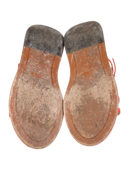 Labucq Leather T-Strap Sandals