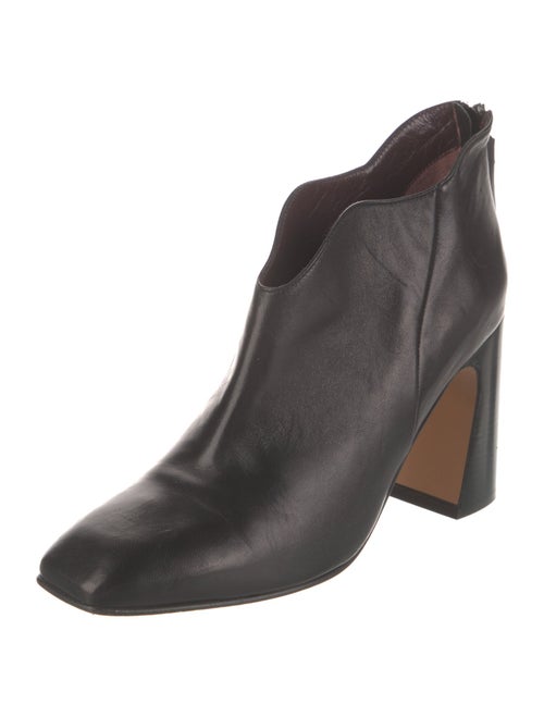 Labucq Leather Boots