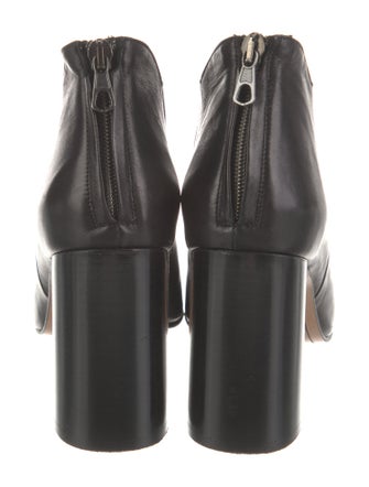 Labucq Leather Boots