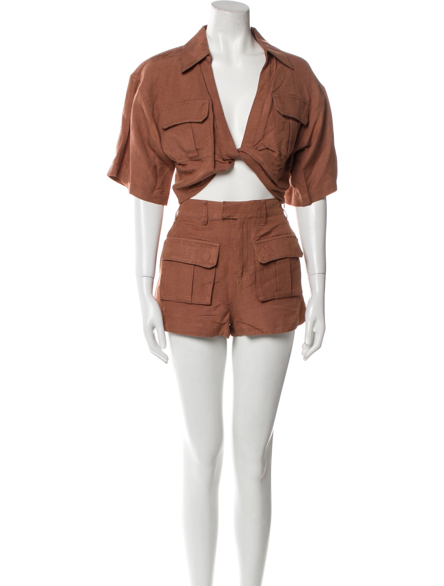 L'Academie Linen Short Set