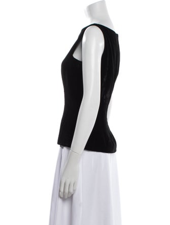lee anderson couture Bateau Neckline Sleeveless Top