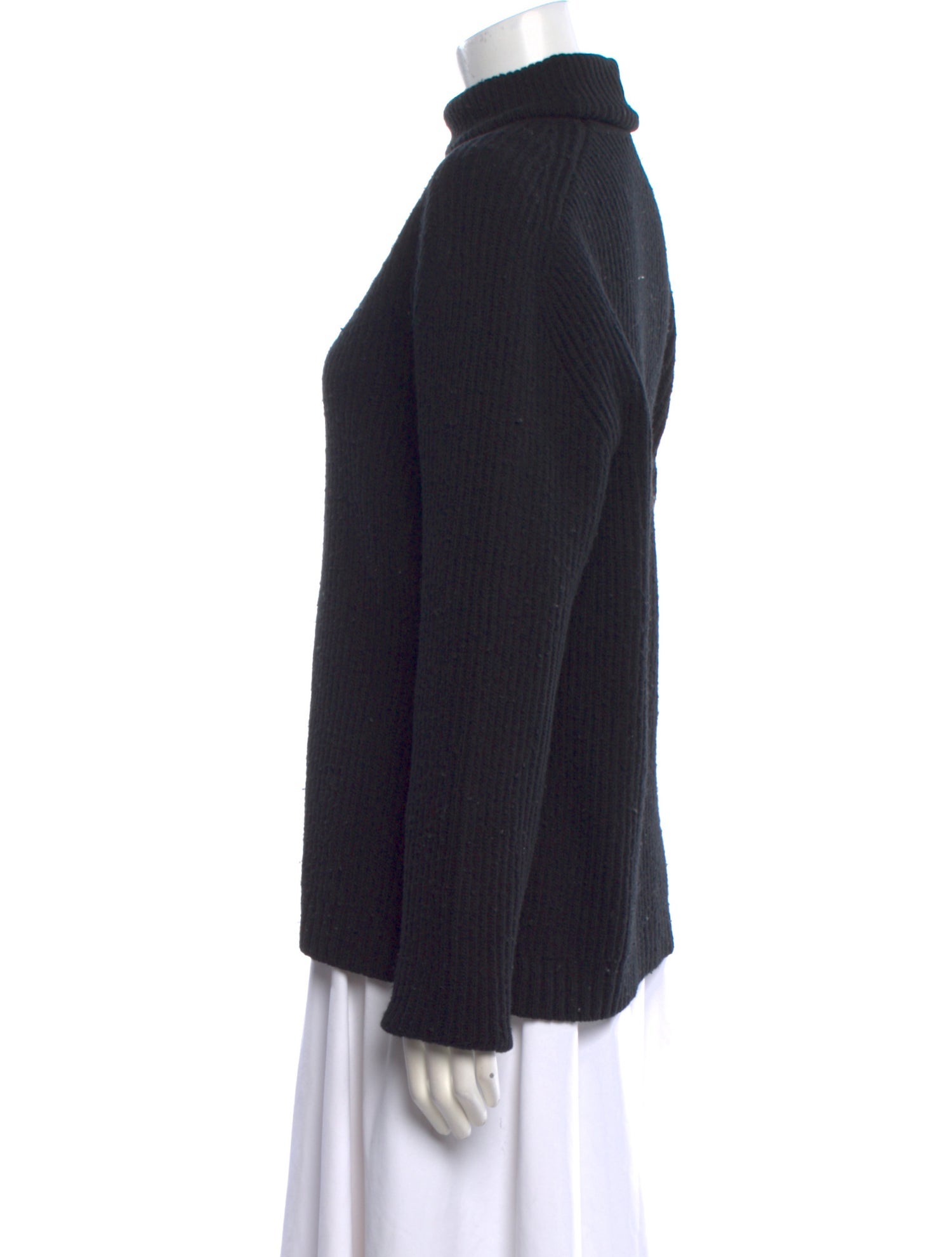 La Garçonne Moderne Merino Wool Turtleneck Sweater