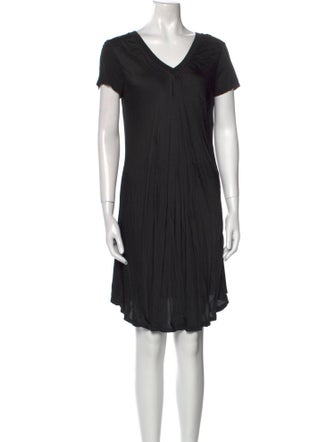 La Garçonne Moderne V-Neck Mini Dress