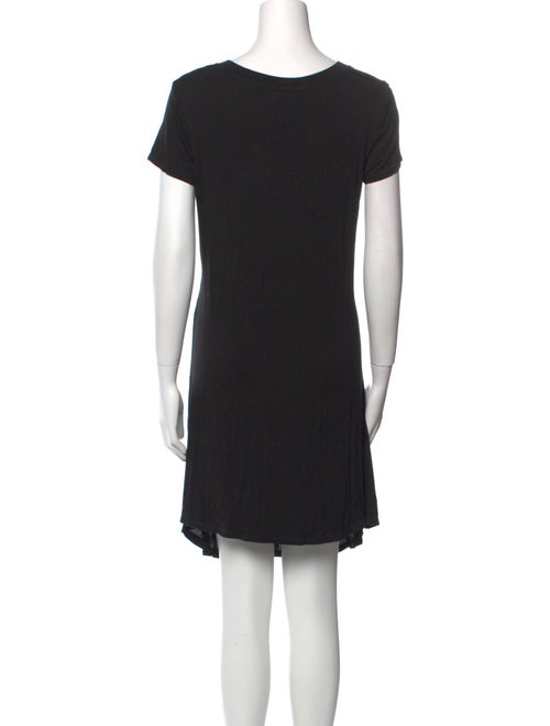 La Garçonne Moderne V-Neck Mini Dress