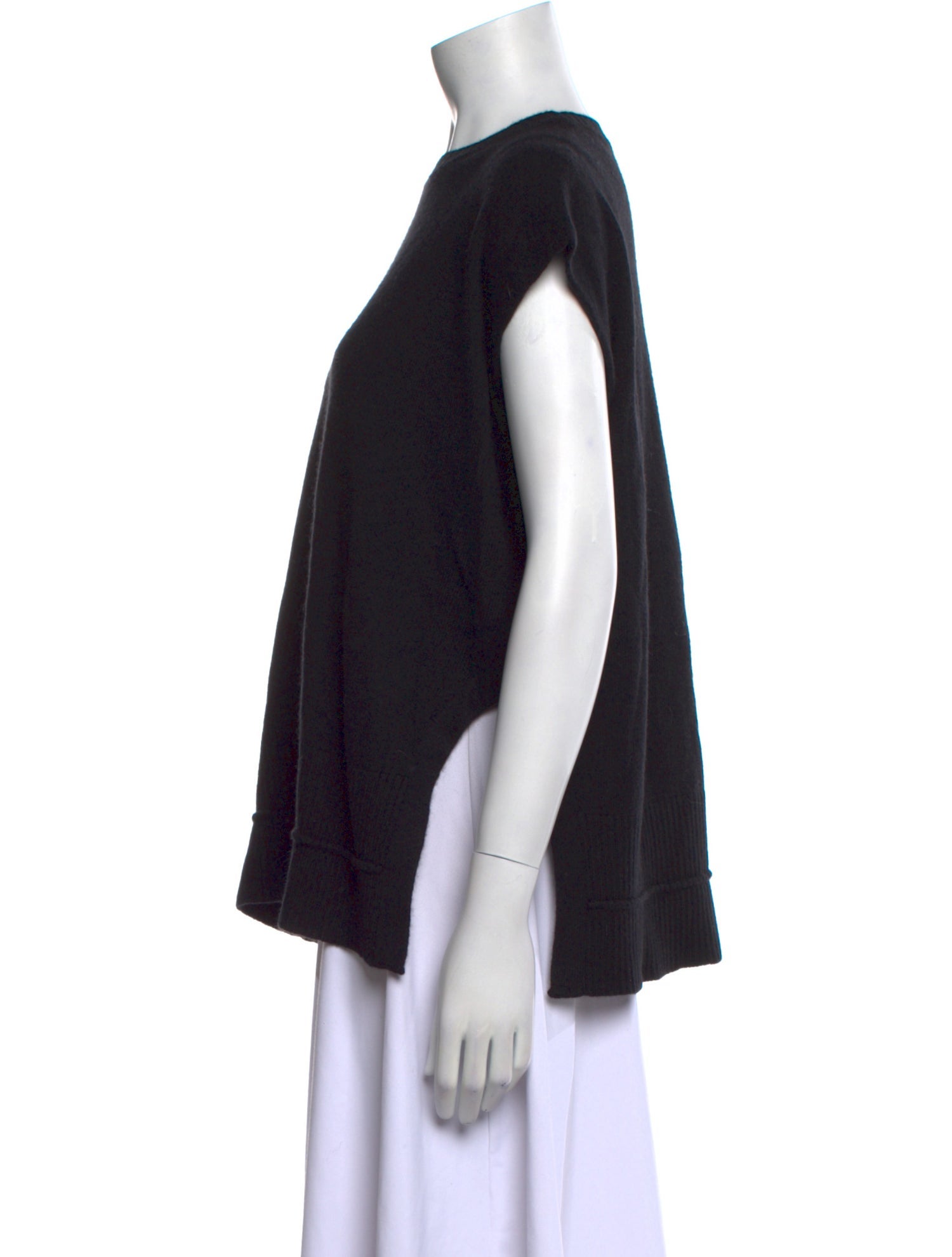 Lamberto Losani Virgin Wool Bateau Neckline Sweater