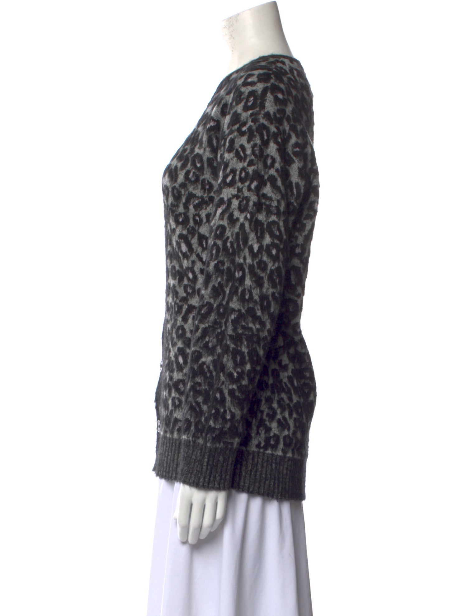 La Vie Rebecca Taylor Animal Print V-Neck Sweater