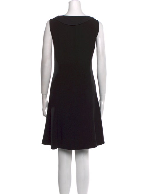 Les Copains Bateau Neckline Knee-Length Dress