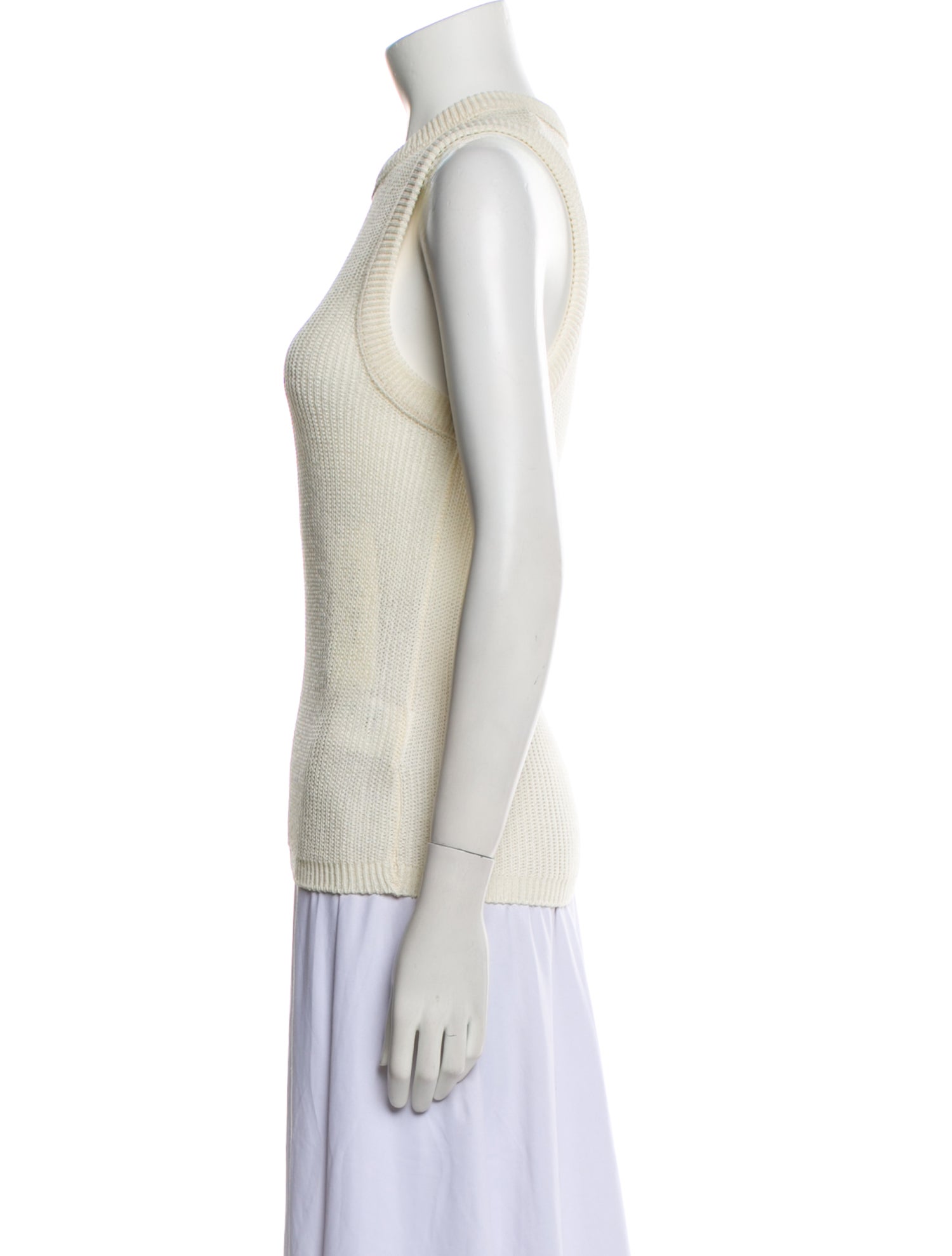 Low Classic Mock Neck Sleeveless Top