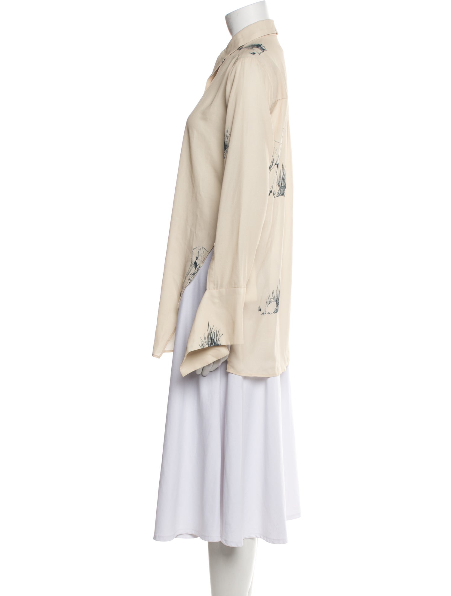 Low Classic Long Sleeve Button-Up Top