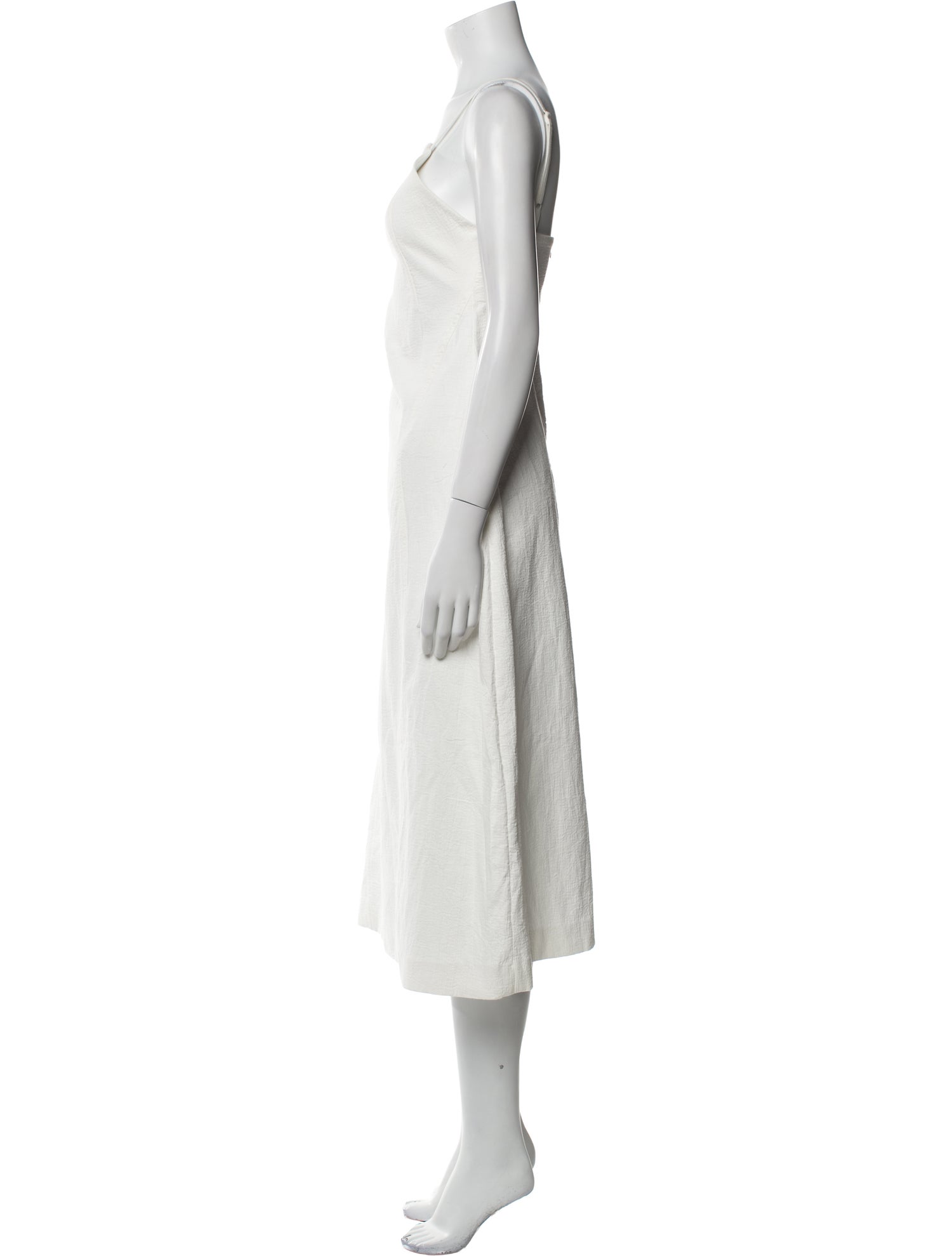 Low Classic Square Neckline Long Dress