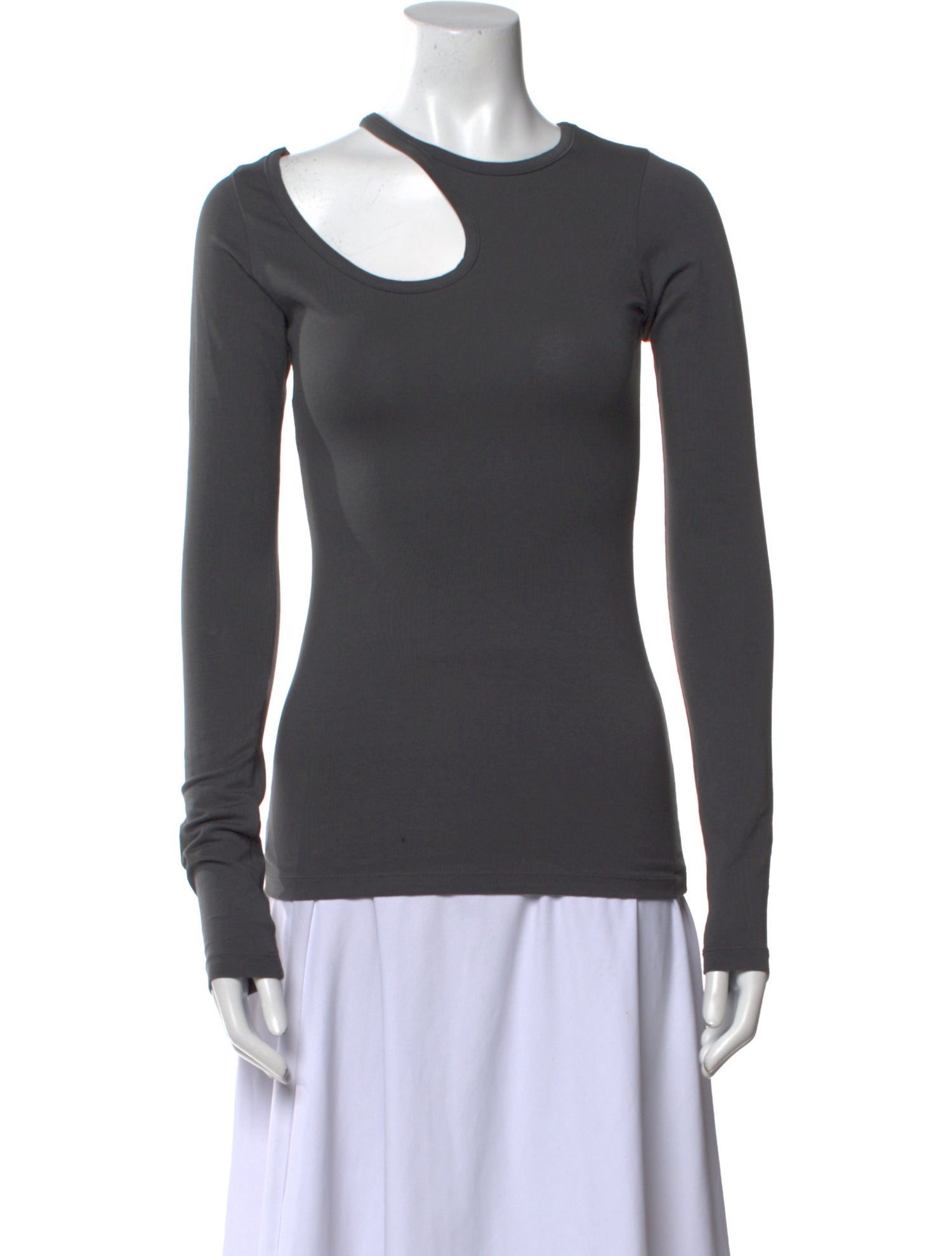 Low Classic Scoop Neck Long Sleeve Top