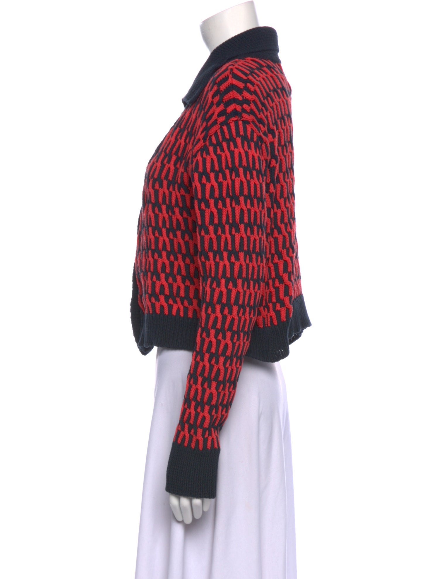 La DoubleJ Patterned V-Neck Sweater