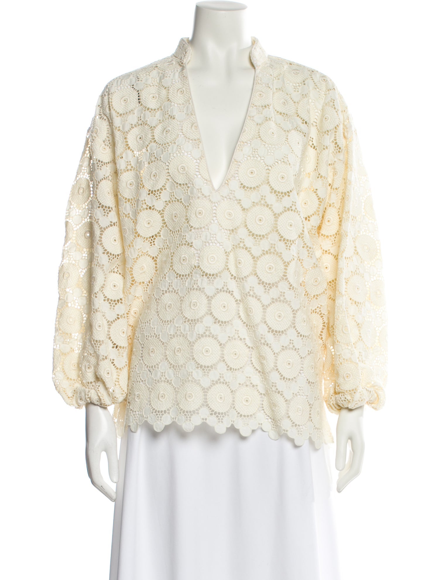 La DoubleJ Lace Pattern V-Neck Blouse