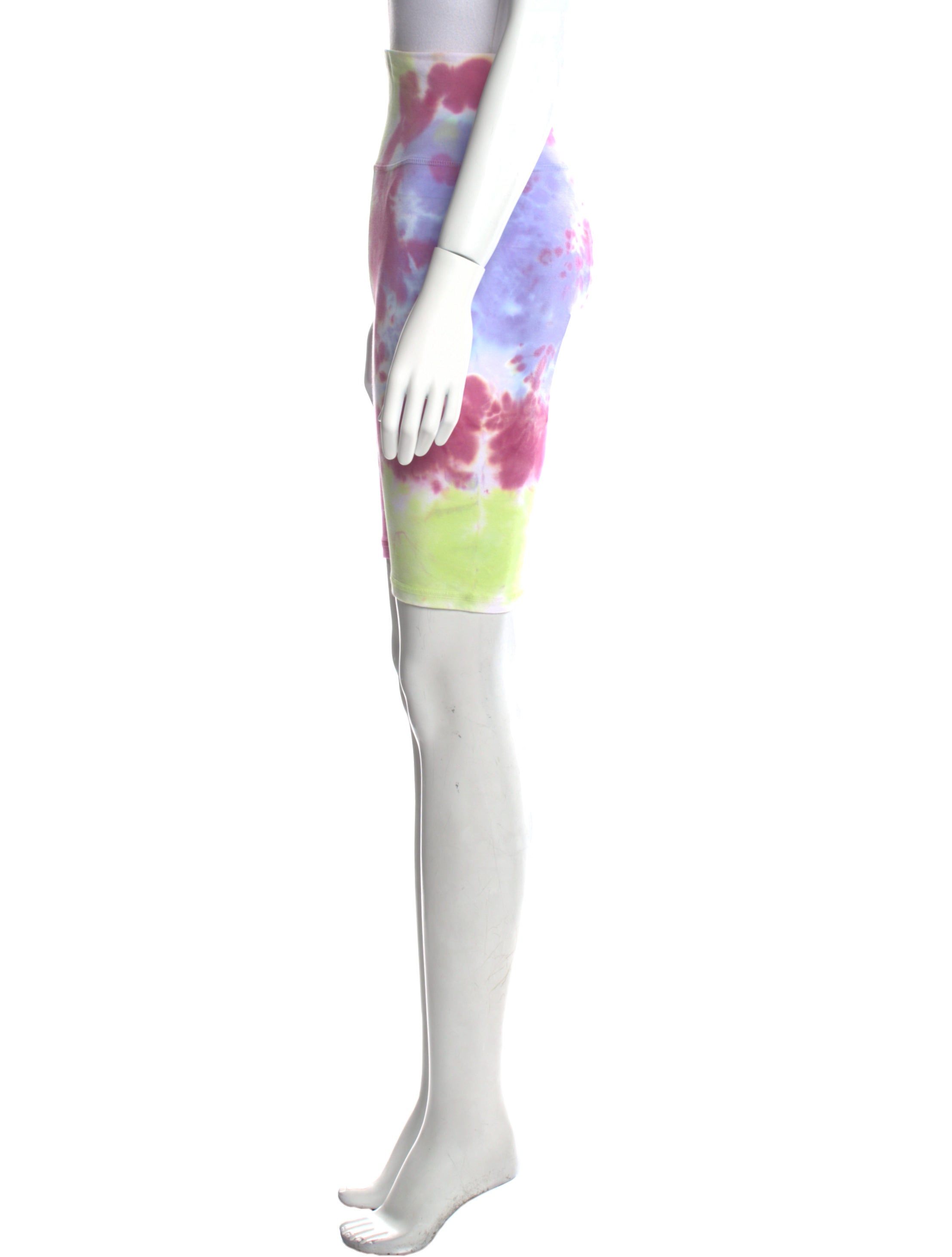 La Detresse Floral Print Knee-Length Shorts