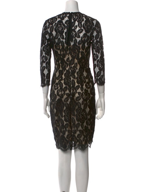 Lover Lace Pattern Knee-Length Dress