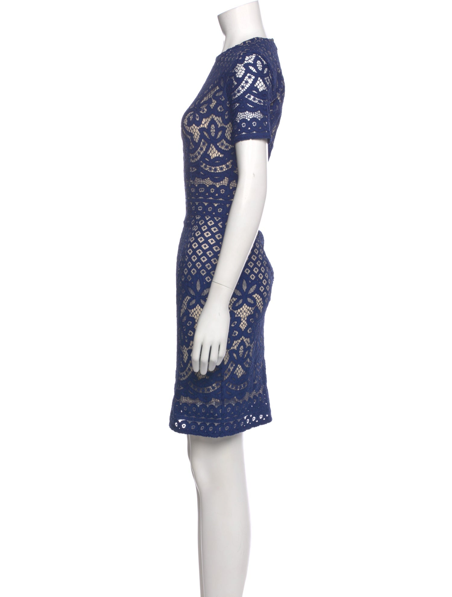 Lover Lace Pattern Knee-Length Dress