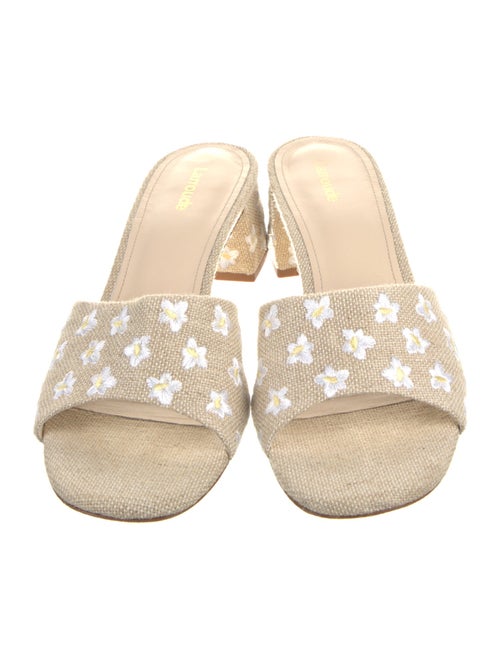 Larroude Canvas Printed Slides