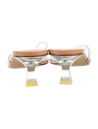 Larroude Rubber Slides