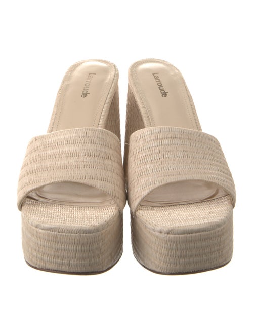 Larroude Straw Slides