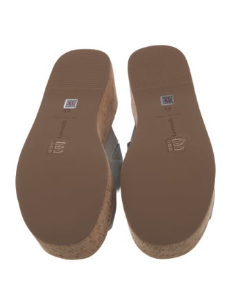 Larroude Patent Leather Slides