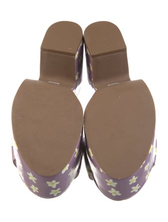 Larroude Patent Leather Printed Slides