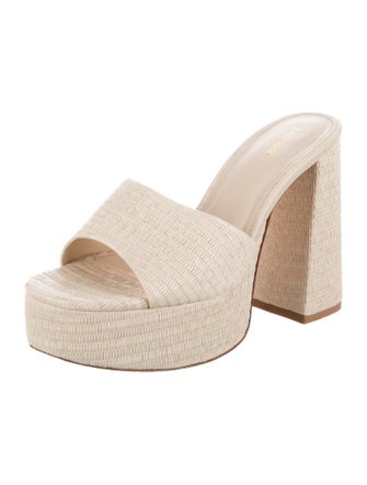 Larroude Straw Slides