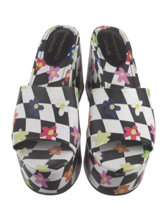 Larroude Canvas Printed Slides