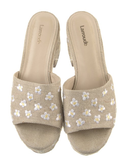 Larroude Printed Embroidered Accent Slides