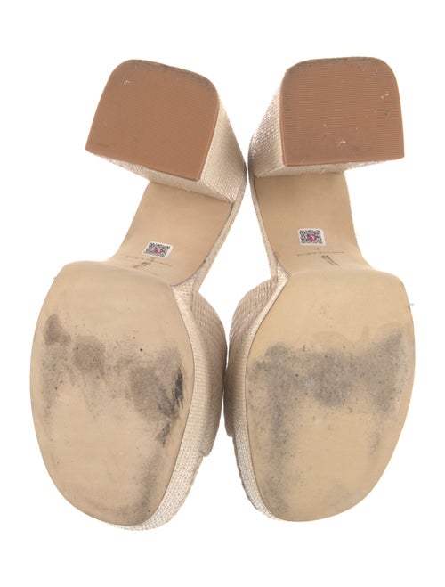 Larroude Straw Slides