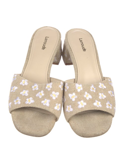 Larroude Canvas Printed Slides