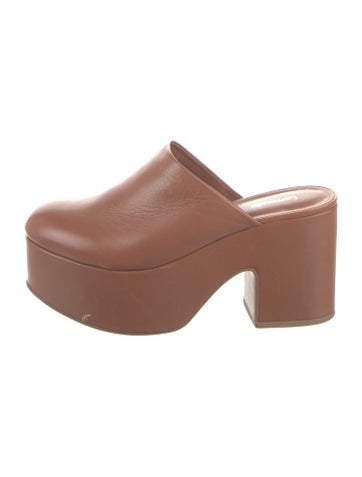 Pre-owned Larroude Leather Mules In Brown