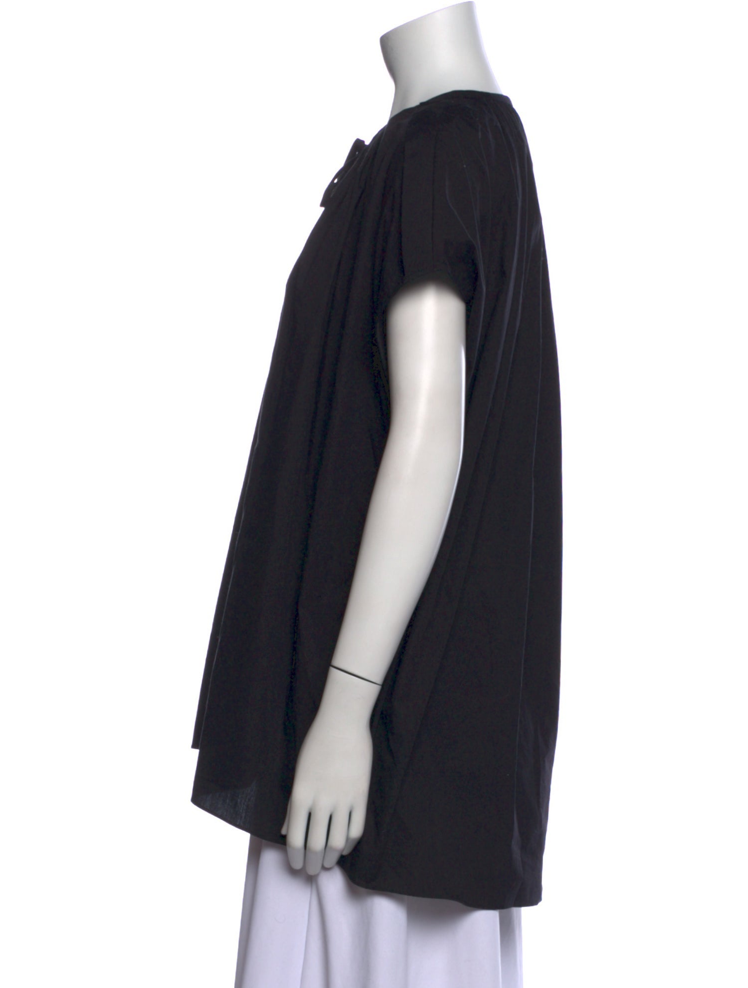 Lee Mathews V-Neck Short Sleeve Blouse