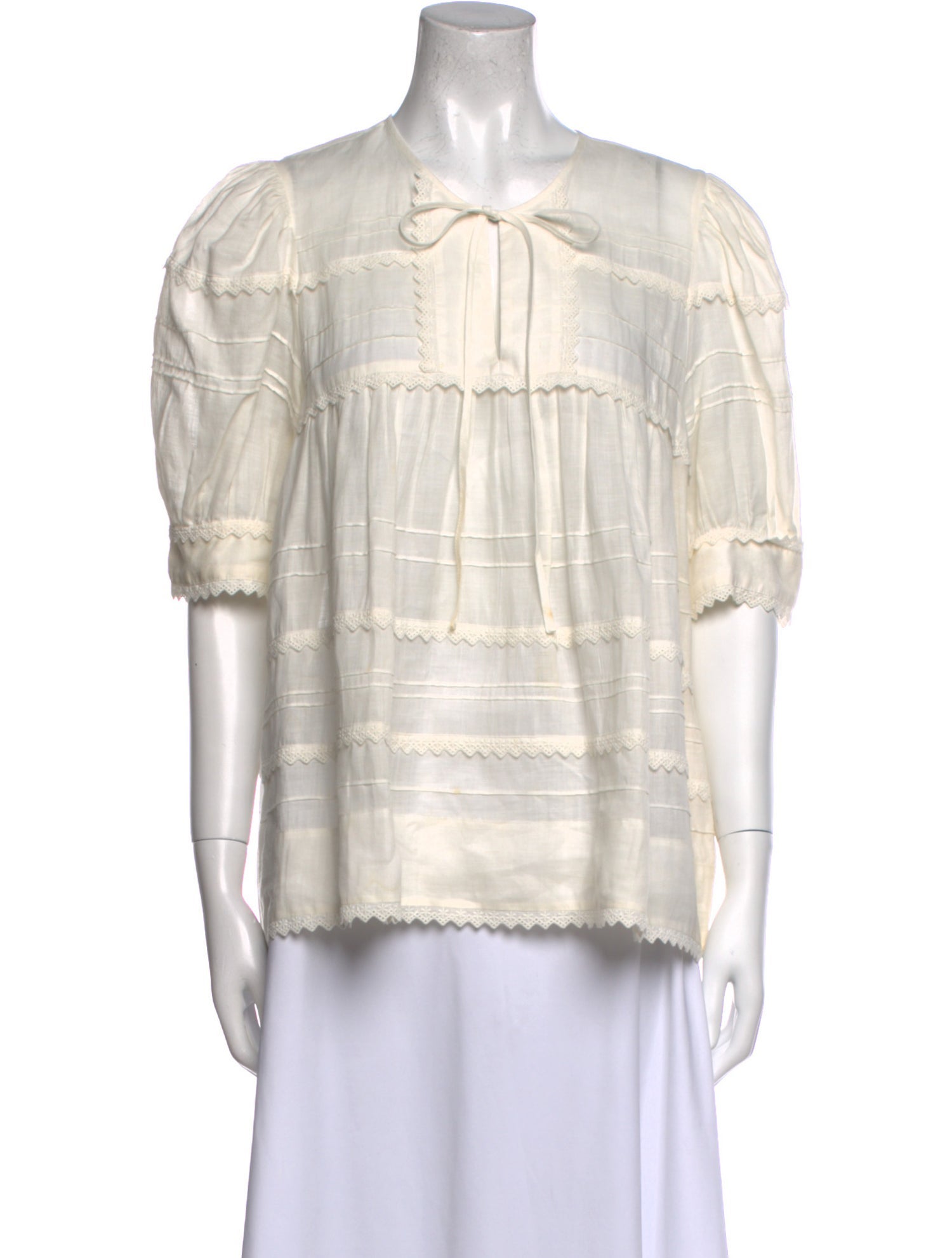 Lee Mathews Crew Neck Short Sleeve Blouse