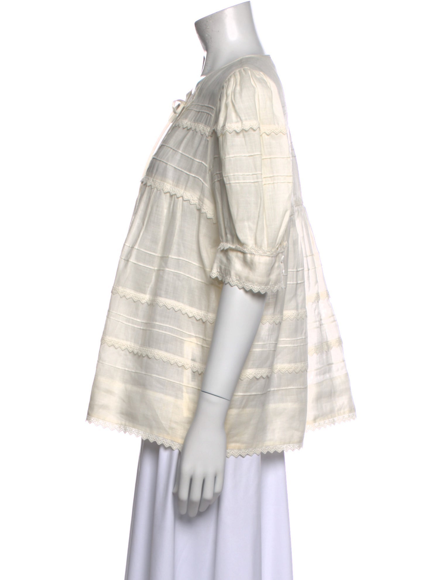 Lee Mathews Crew Neck Short Sleeve Blouse