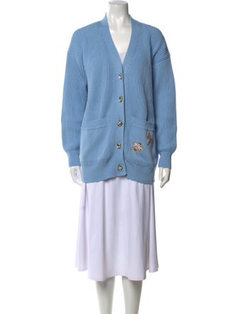 Le Lion V-Neck Sweater