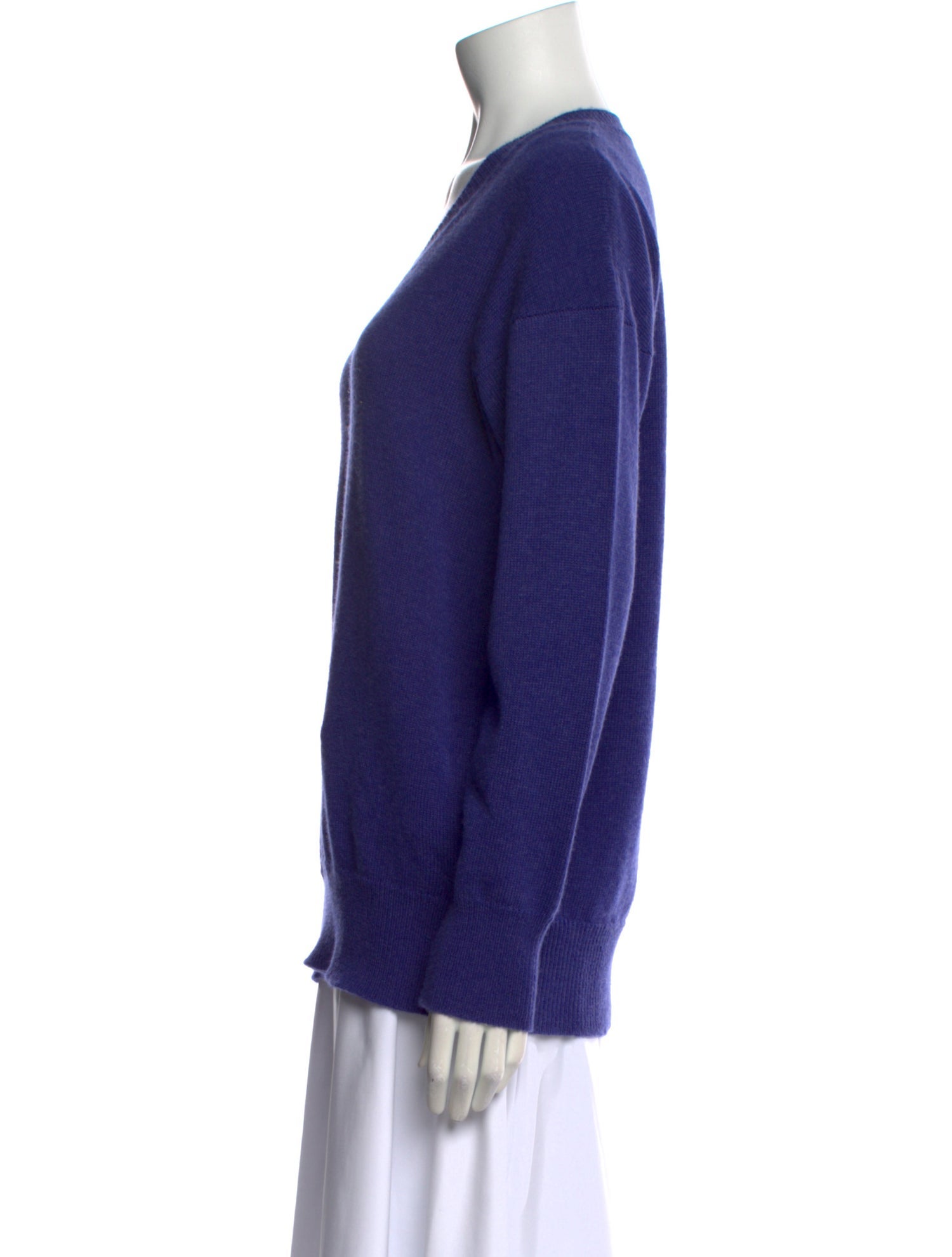 Le Lion Merino Wool V-Neck Sweater