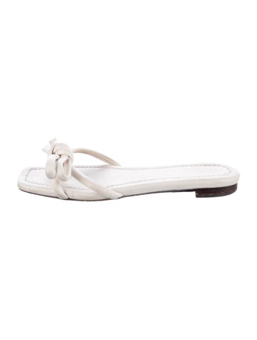 Pre-owned Loeffler Randall Leather Bow Accents Slides In White