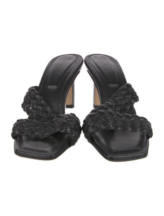 Lafayette 148 Leather Slides