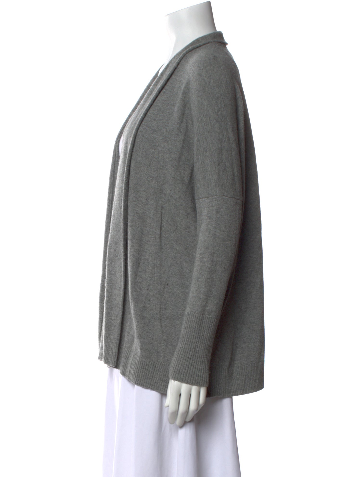 Lafayette 148 Cashmere V-Neck Sweater