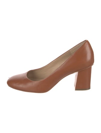 Lafayette 148 Leather Pumps