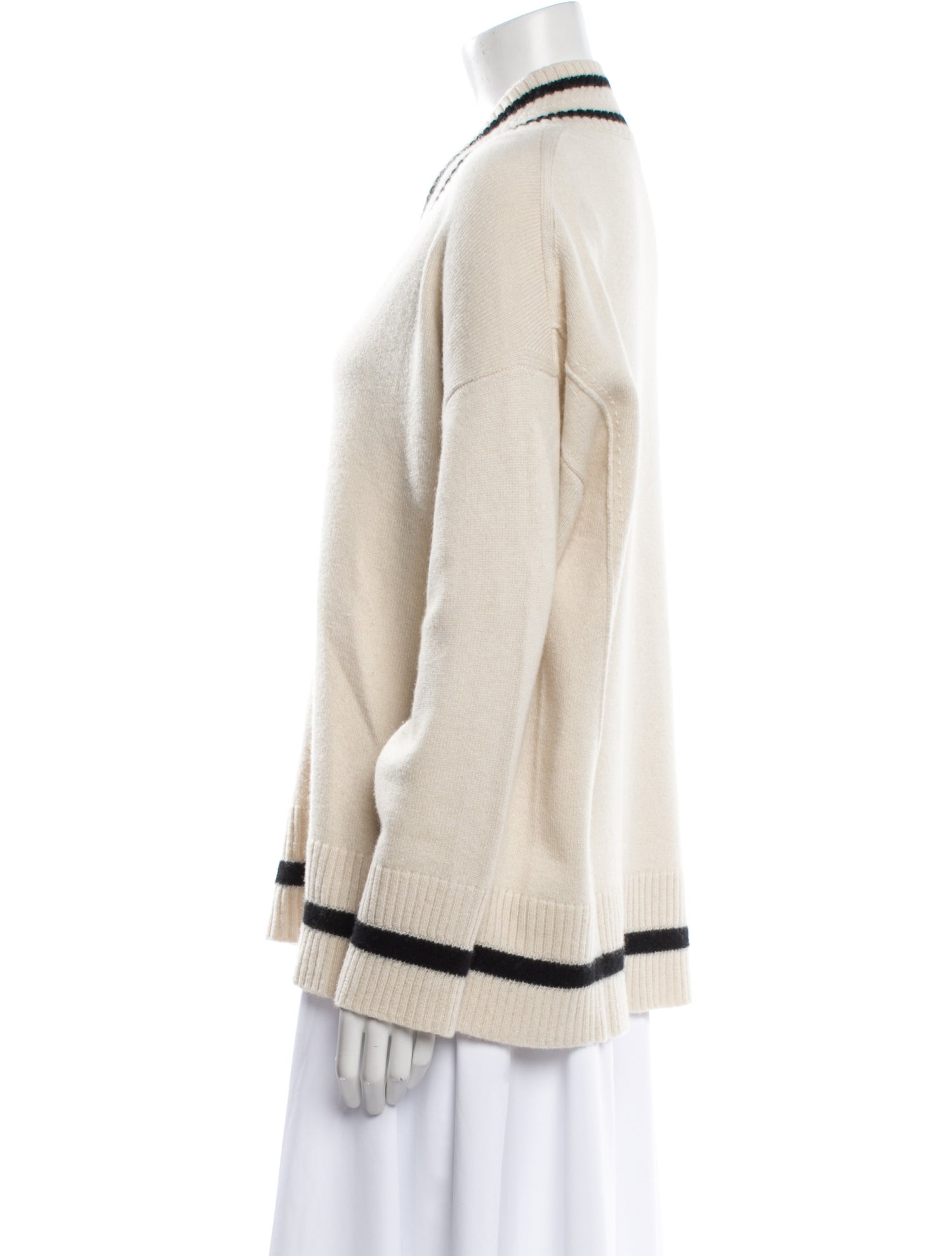 Lafayette 148 Cashmere V-Neck Sweater