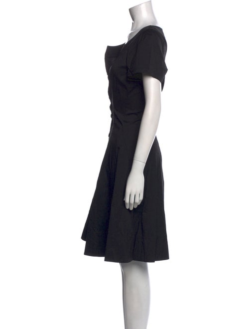 Lafayette 148 V-Neck Knee-Length Dress