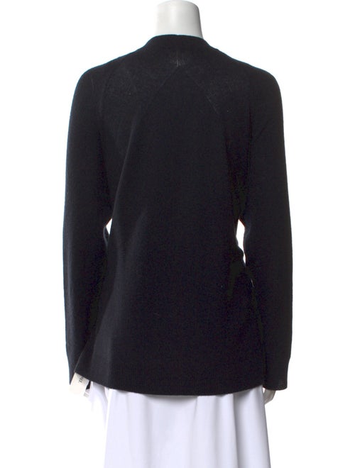 Lafayette 148 Cashmere V-Neck Sweater