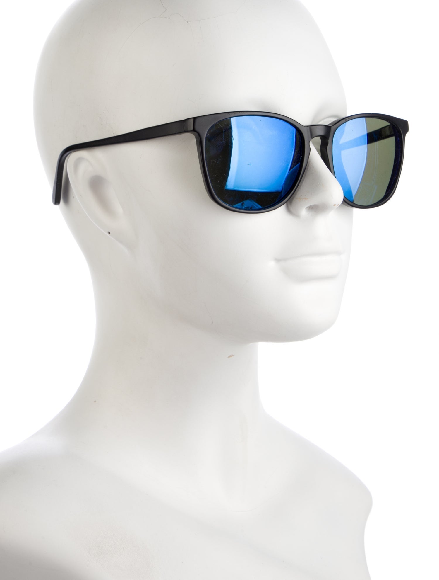 L.G.R World Wayfarer Tinted Sunglasses