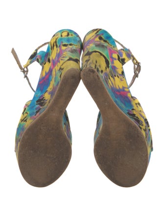 Love Moschino Printed Slingback Pumps