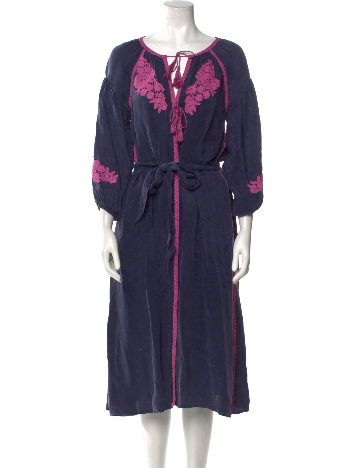 Line & Dot Tie Neck Midi Length Dress